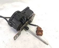 Volvo headlight wiper motor