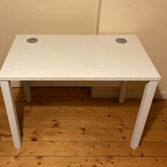 Modern White Solid Wood Desk/Workstation with Metal Legs