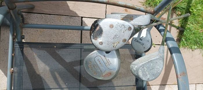 golf clubs