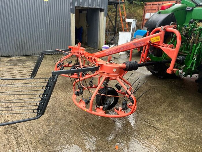 Kuhn  Pz 300 Haybob