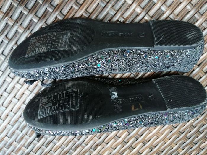 Nine West girls black glittery shoes