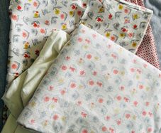 king size duvet cover & fitted sheet