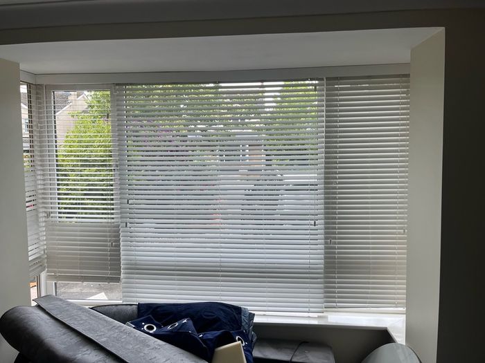 Bay Window Blind