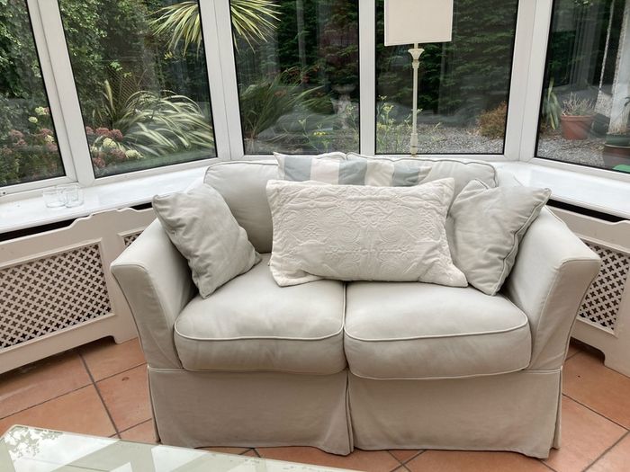 3 seater and 2 seater sofa