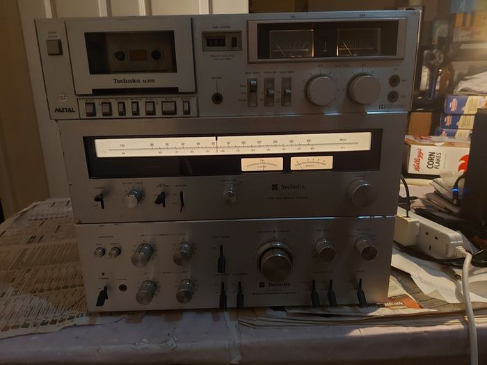 Technics FM-AM Stereo Tuner Model ST-3200, Technics Model No. RS-M205, Technics Stereo integrated Amplifier Model SU-3200, 3 parts of a Technics Music System, No phonograph or Speakers