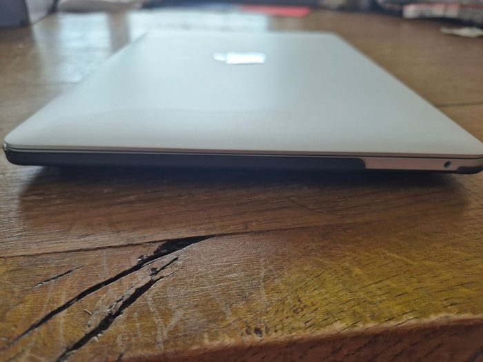 Macbook