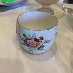 royal crown derby small pot