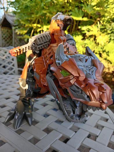 Transformer Dinosaur T Rez
