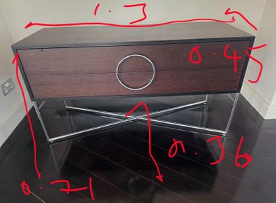 Console / Sideboard