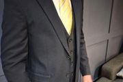 River Island Mens navy suit. Ideal for a Wedding or a Debs!
