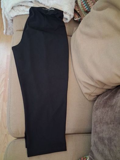 Short black trousers