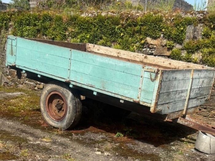 Tractor trailer, & Cow Box