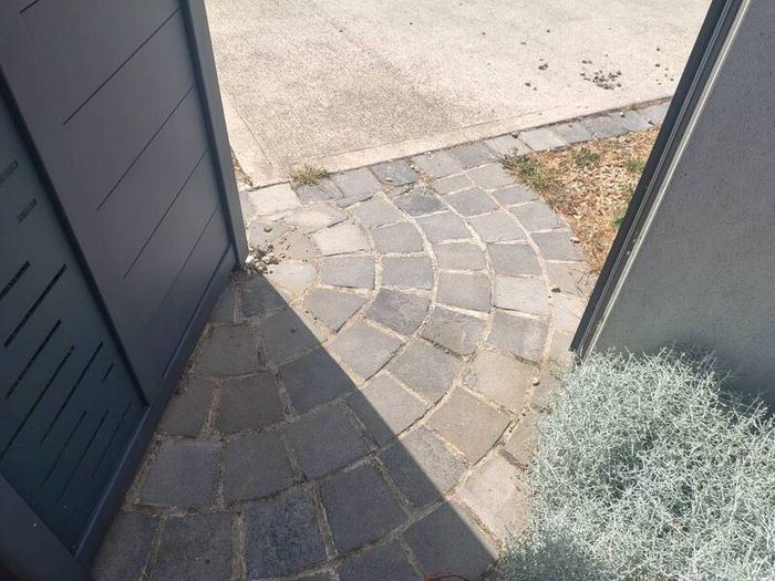 Cobblestones