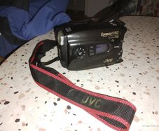 JVC GR-AX400 VHS-C Video Camera Camcorder - Untested