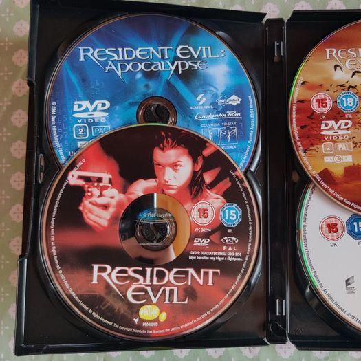 Resident Evil DVD Collection 1-4