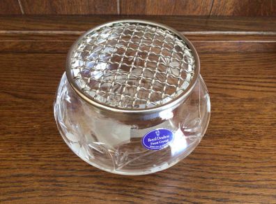 Royal Doulton Hand Cut Etched Glass Crystal Rose/Posy Bowl