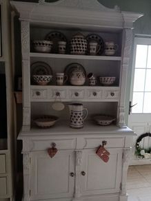 solid kitchen dresser delivery arranged