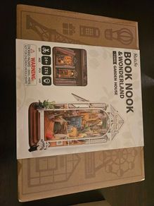 Book nooks - Wooden decorative bookcase puzzles