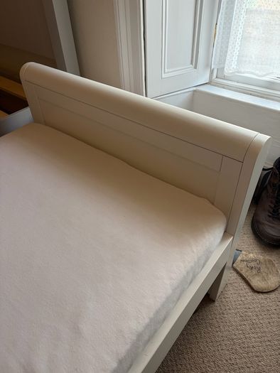 toddlers bed