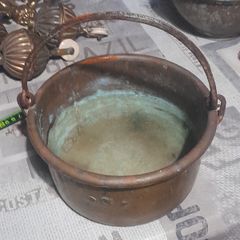 Antique Copper Cauldron or Pot, likely dating from the 19th or early 20th century, featuring a natural patina and oxidation typical of age and use