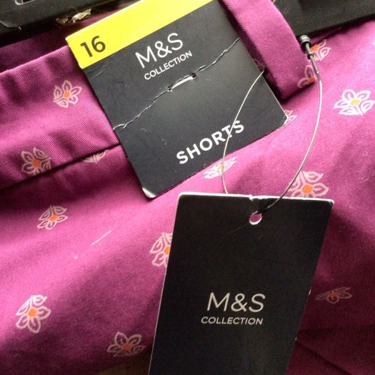 BNWTS Ladies M&S Purple Patterned 100% Cotton Shorts size 16 includes Postage