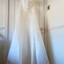 New Wedding Dress Never Worn Size 10 / 12 Image 2