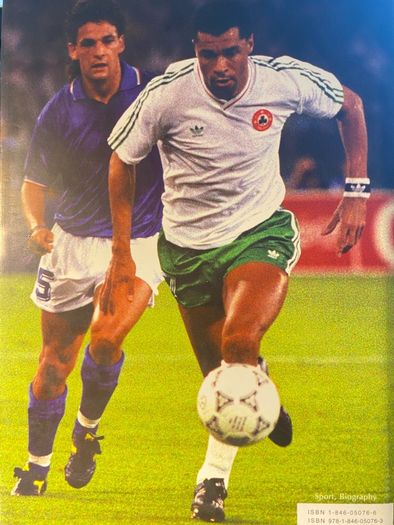 book Back from the Brink Author: Paul McGrath signed  with inscription