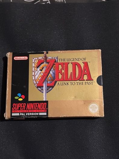 Super Nintendo retro console + games Mario