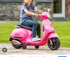 Electric kids pink Vespa