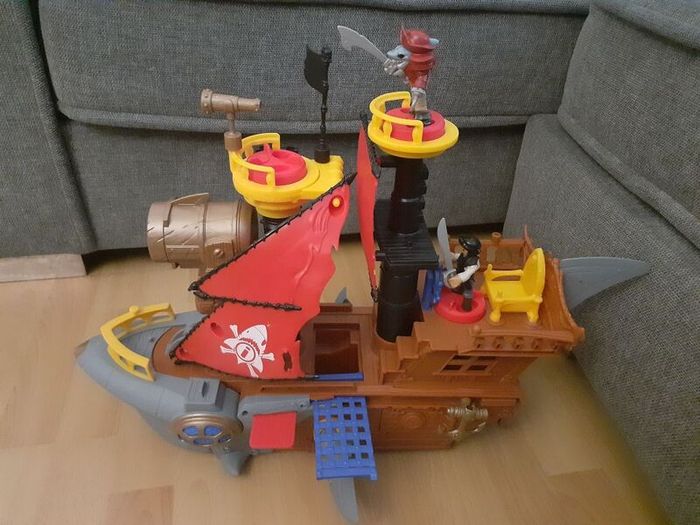 Imaginext Pirate Ship