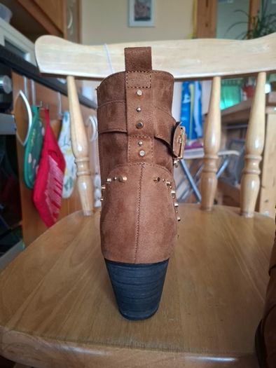 ankle boots by UNA HEALY