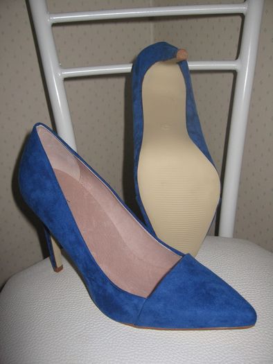 Blue Suede Stiletto Court Shoes 41 New  NEXT Wide Fit
