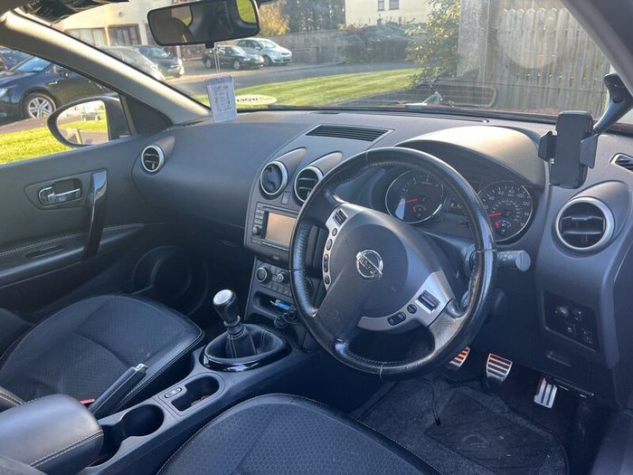 Nissan Qashqai +2