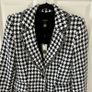 Brand New Tahari Blazer UK10 Image 2