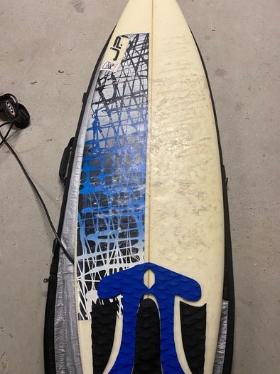 surf board