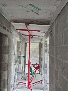 plasterboard lifter