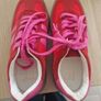 Red / pink trainers - size 6 Image 3