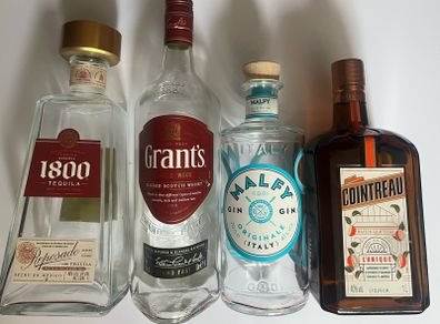 Gin grants malfy Bombay sapphire tequila Irish Gin Teeling whiskey empty Bottle