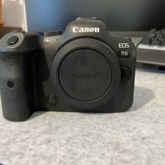 Canon R6 mark i - Body only Low shutter count