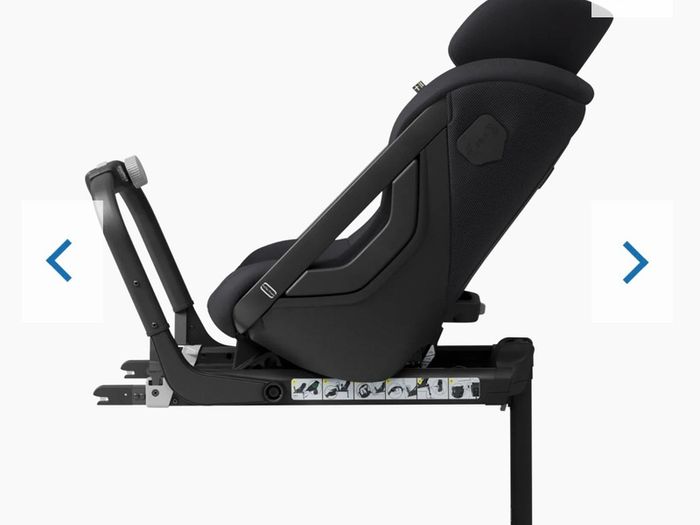 Axkid One car seat