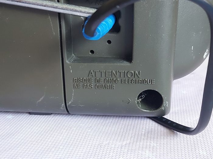 SONY CD Radio Cassette-Corder, Model No. CFD-V24, All working fine and in very good condition for its age