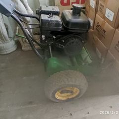 John Deere Lawnmower