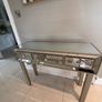 console table Image 2