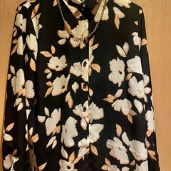 New Look Blouse with Chain Size Uk16