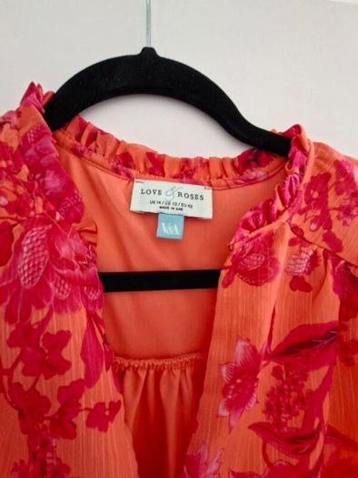 Love & Roses Blouse, size 14, excellent condition