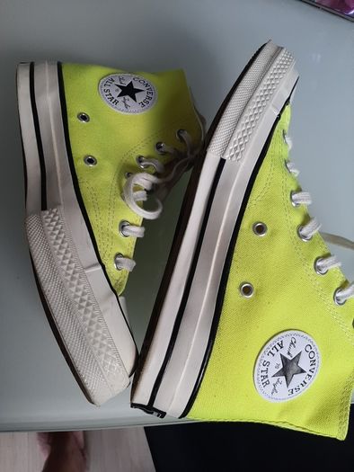 Converse Chuck Taylor 90's Size 5.5