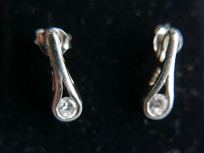 Vintage Sterling Silver 925 CZ Loop Drop Earrings 1,54g