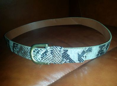 Animal skin imitation belt size UK16 EUR44 Postage included