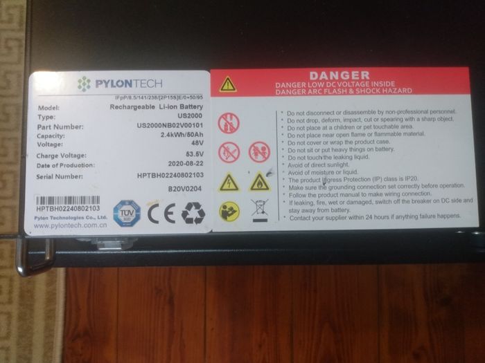 Pylontech 2.4kWh Lithium Solar Battery + Cabinet