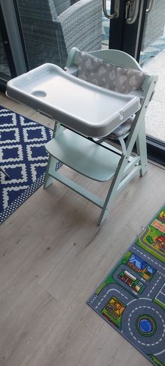 baby highchair